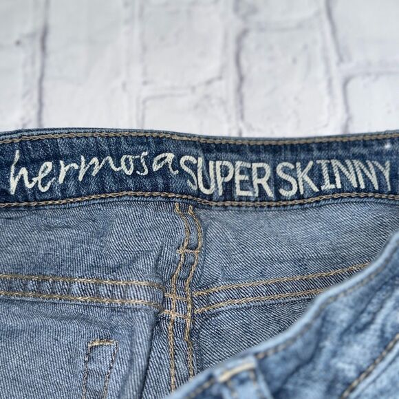 Bullhead Hermosa Super Skinny Jeans Women’s Medium Wash - Picture 3 of 6